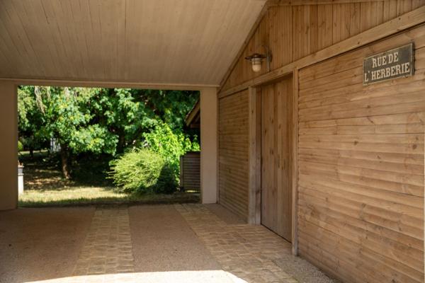 Vente Maison de luxe Lagord 7 Pièces 185 m²