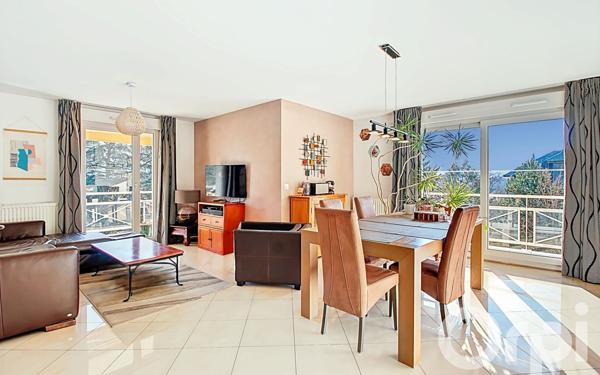 Appartement à vendre    4 pièces • 98 m2 Gaillard