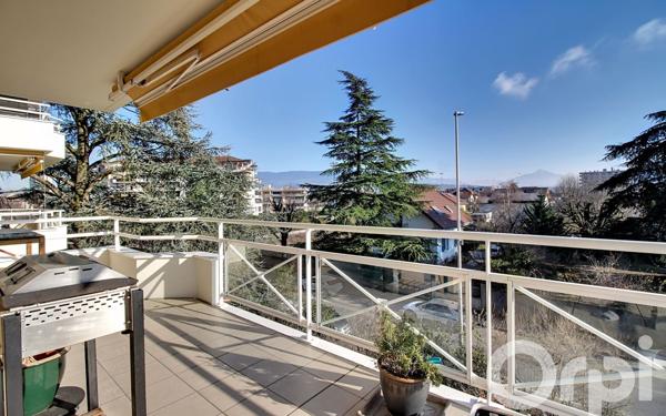 Appartement à vendre    4 pièces • 98 m2 Gaillard