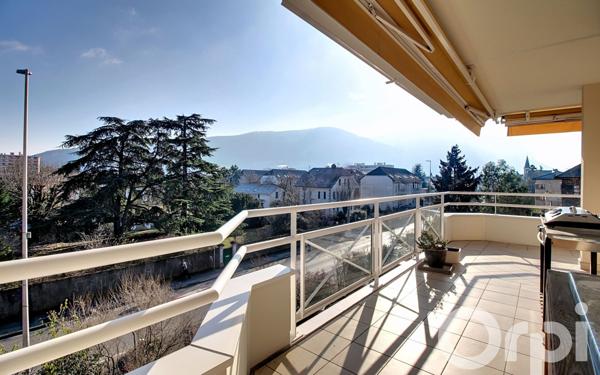 Appartement à vendre    4 pièces • 98 m2 Gaillard