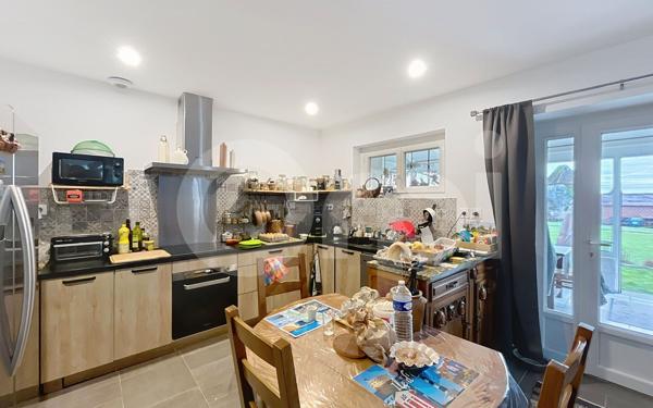 Maison à vendre    7 pièces •  Singleyrac