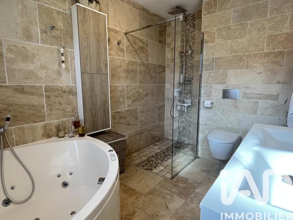 Maison à vendre 6 pièces 175 m² Forcalquier