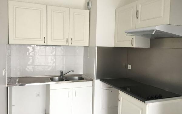 Appartement à louer    2 pièces • 41,74 m2 Fleury-Mérogis