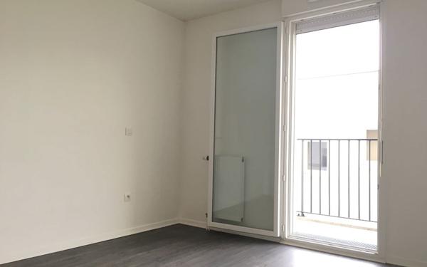 Appartement à louer    2 pièces • 41,74 m2 Fleury-Mérogis