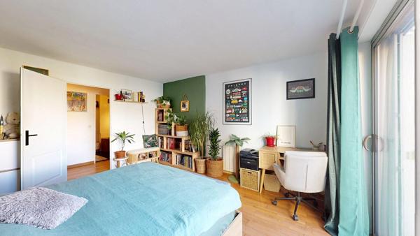 Appartement 123 m² en souplex avec terrasse et jardin