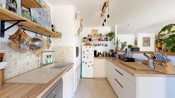 Appartement 123 m² en souplex avec terrasse et jardin