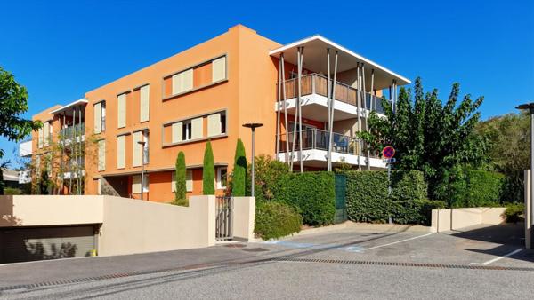 Appartement Frejus 3 pièce(s) 57 m2