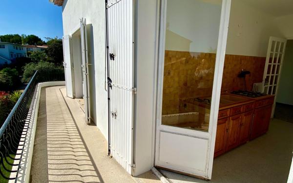 Maison à vendre    2 pièces • 206,57 m2 Cagnes-sur-Mer