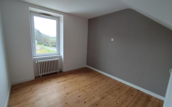 Maison à louer    6 pièces • 135,57 m2 Saint-Thégonnec