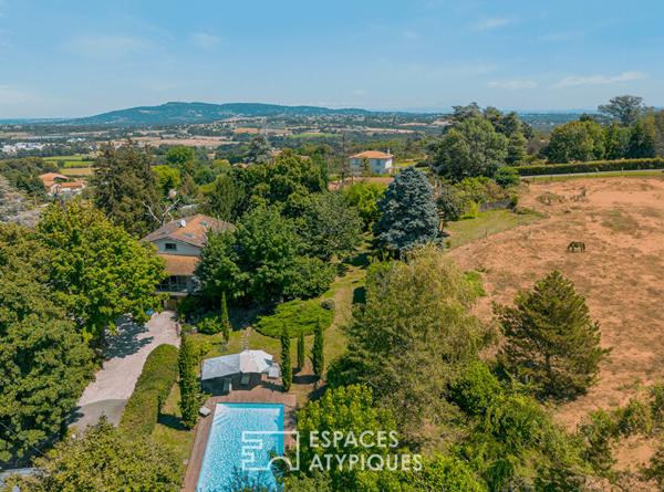 Propriété de caractère de 1920 au coeur d’un parc