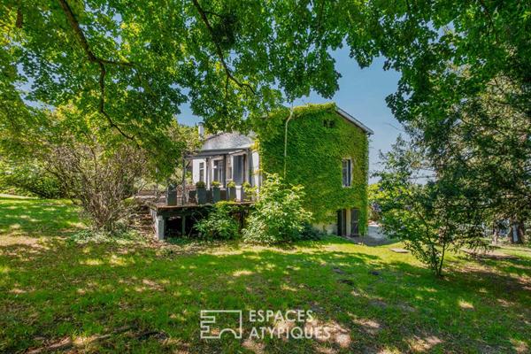 Propriété de caractère de 1920 au coeur d’un parc