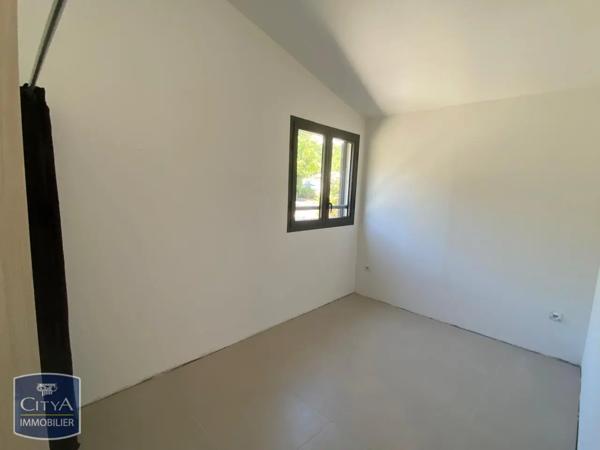 Maison à louer 4 pièces 90m² Saint-Paul (97411)