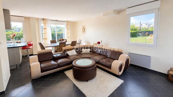 Vente
                Maison109 m² - 6 Pièces -
                    ST SEBASTIEN DE MORSENT (27180)