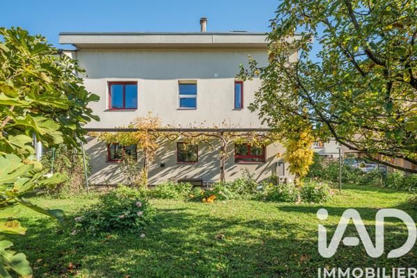 Maison à vendre 10 pièces 254 m² Fontaine