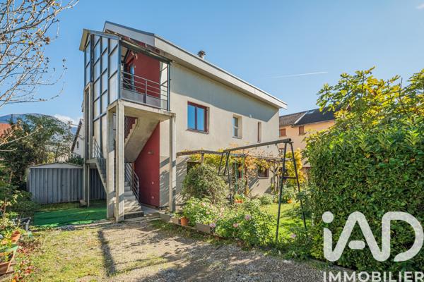 Maison à vendre 10 pièces 254 m² Fontaine