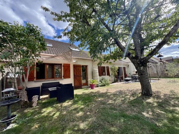 Charmante maison 5 pièces à vendre à Les Clayes Sous Bois - Secteur Val Joyeux