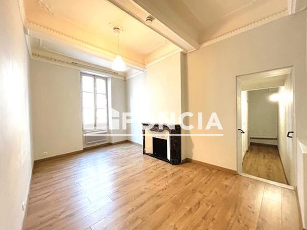 Location Appartement 2 pièces 50.5 m² - 97-99 COURS LAFAYETTE Toulon 83000