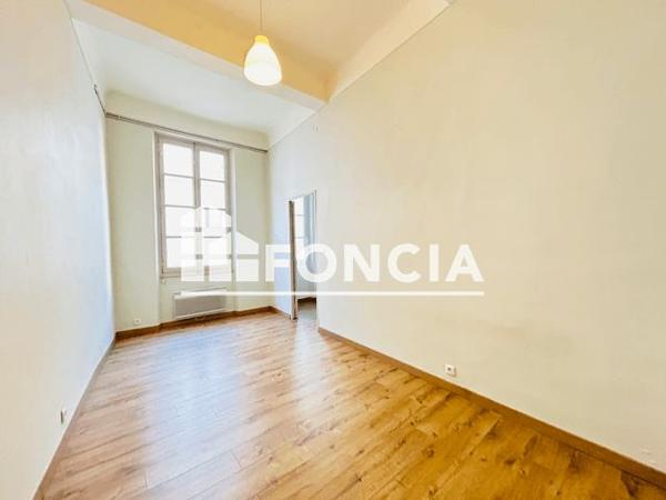 Location Appartement 2 pièces 50.5 m² - 97-99 COURS LAFAYETTE Toulon 83000