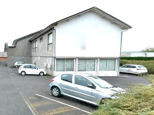 Romagnat (Puy de Dôme) EXCLUSIVITÉ : VENTE IMMEUBLE DE RAPPORT A USAGE MIXTE (usage ARTISANAL / PROFESSIONNEL et usage d’HABITATION)