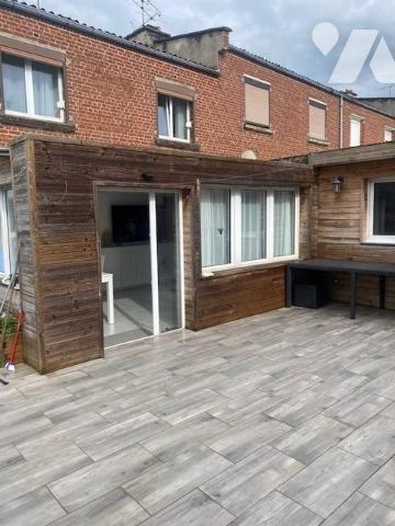 Maison - 3Ch - un bureau - Cour