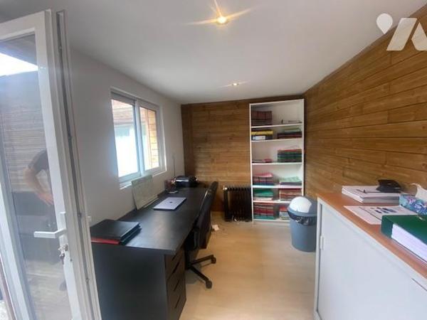 Maison - 3Ch - un bureau - Cour
