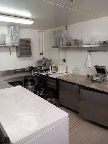 Local commercial de 100 m²