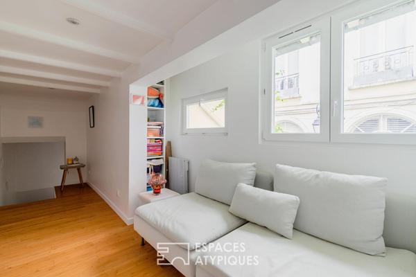 Triplex sur cour végétalisée avec terrasse esprit maison