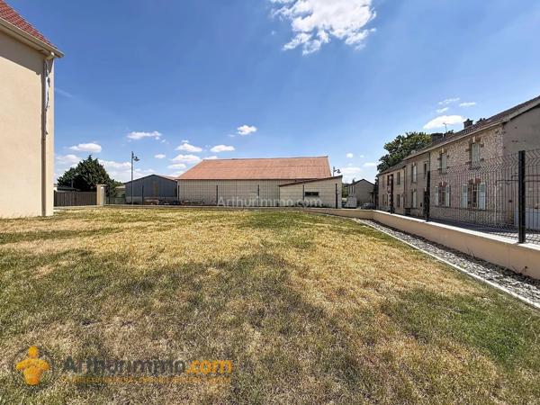 Location                                                      Maison
                        
                     5 pièces                      94 m2                     à Witry-Lès-Reims