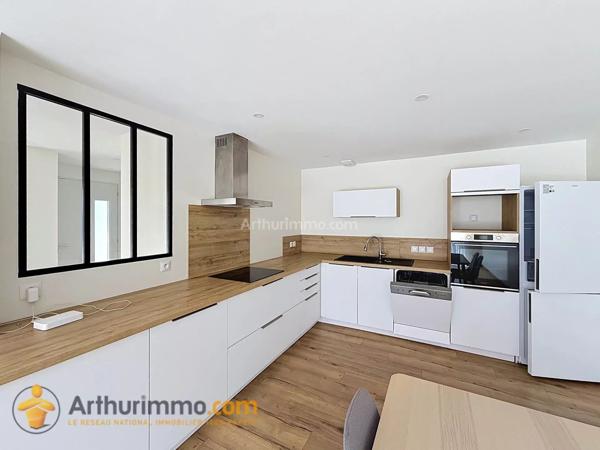 Location                                                      Maison
                        
                     5 pièces                      94 m2                     à Witry-Lès-Reims