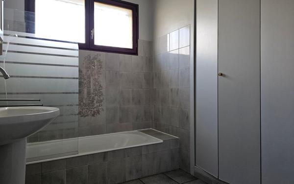 Maison à vendre    5 pièces • 127,48 m2 Saint-Étienne