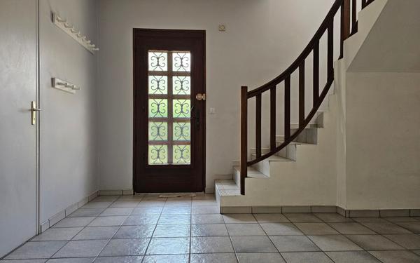 Maison à vendre    5 pièces • 127,48 m2 Saint-Étienne