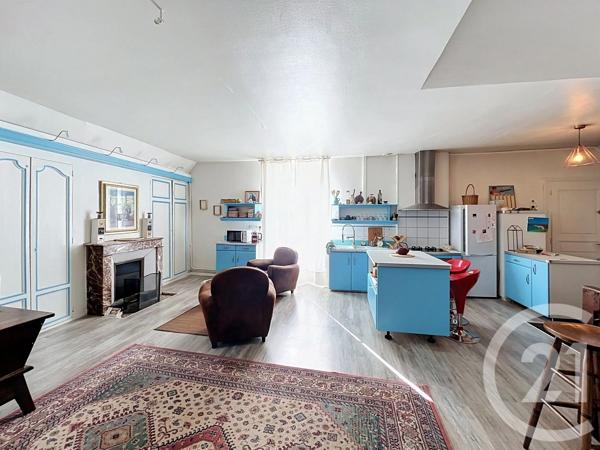 Appartement F4 à vendre  4 pièces - 135,03 m 2   LANGRES  - 52