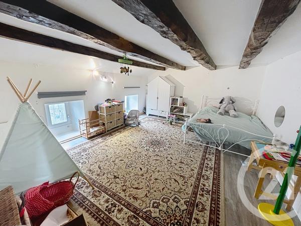 Appartement F4 à vendre  4 pièces - 135,03 m 2   LANGRES  - 52