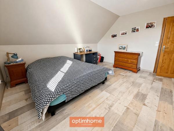 MARGNY-LÈS-COMPIÈGNE – PROPRIÉTÉ CONTEMPORAINE DE 260 m² AVEC DÉPENDANCE DE PLUS DE 170 M²