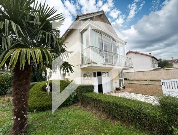 CHATELLERAULT - ANTOIGNE - CALME - MAISON DE 5 PIECES - D'ENVIRON 113 m2