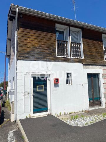 Local professionnel au centre-ville