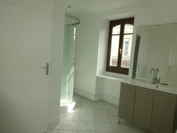 Appartement à louer à Nogent-le-Rotrou dans l'Eure-et-Loir (28400), ref : LOC NOG 941