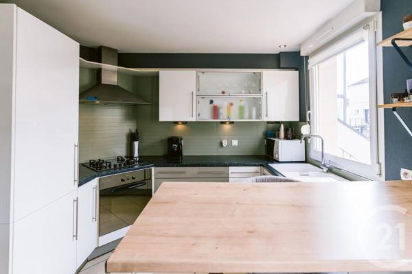 Appartement à vendre  3 pièces - 66 m 2   MONTIGNY LES METZ  - 57