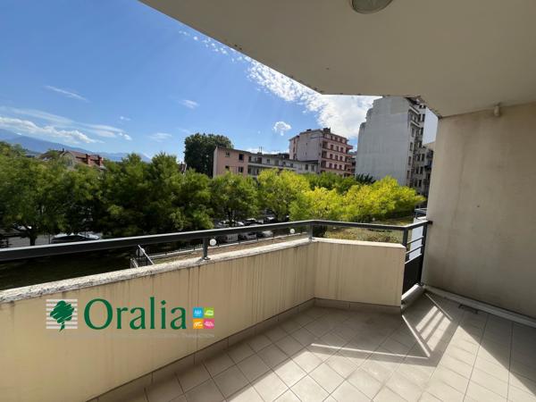 Appartement · Location Grenoble (38000) 1 pièce · 33m²