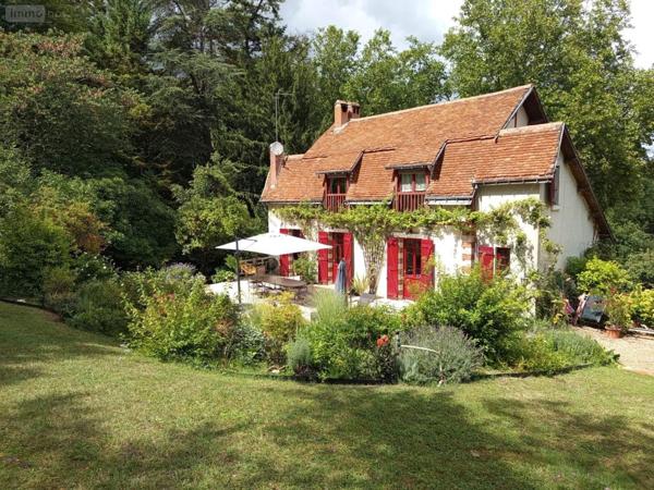 Maison à vendre à Bléré dans l'Indre-et-Loire (37150), ref : 021/MA0764