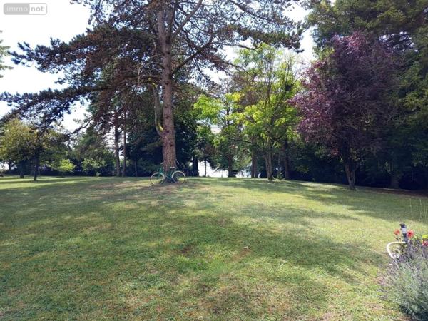 Maison à vendre à Bléré dans l'Indre-et-Loire (37150), ref : 021/MA0764