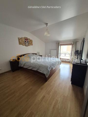 Vente
                Maison222 m² - 9 Pièces -
                    FAINS VEEL (55000)