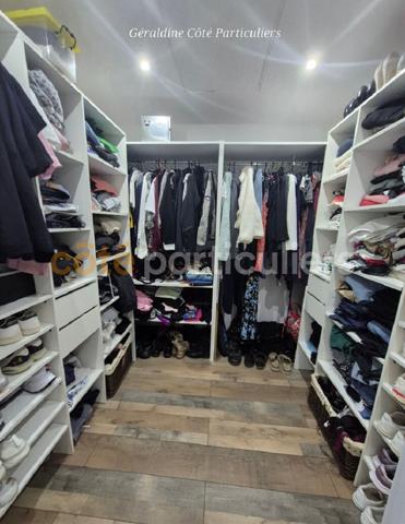 Vente
                Maison222 m² - 9 Pièces -
                    FAINS VEEL (55000)