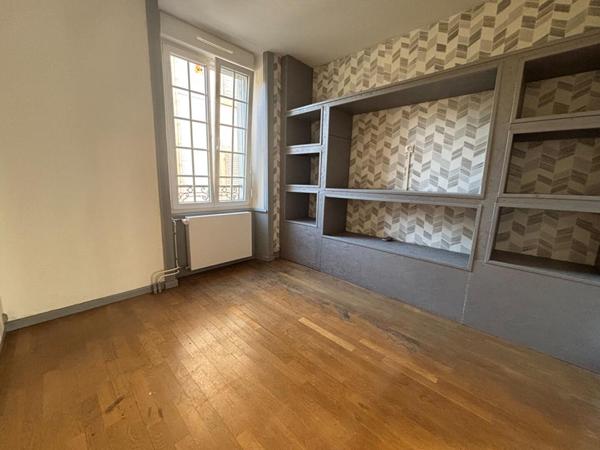 EXCLUSIVITÉ - IMMEUBLE À FORT POTENTIEL - MONTBÉLIARD CENTRE-VILLE