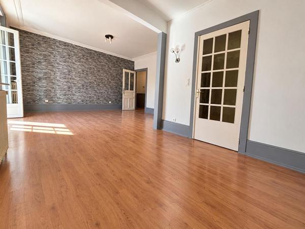 EXCLUSIVITÉ - IMMEUBLE À FORT POTENTIEL - MONTBÉLIARD CENTRE-VILLE