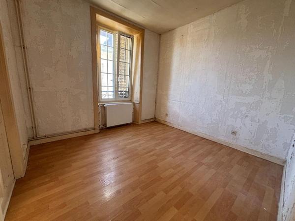 EXCLUSIVITÉ - IMMEUBLE À FORT POTENTIEL - MONTBÉLIARD CENTRE-VILLE