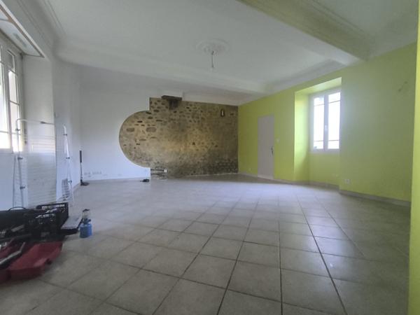 À vendre - Maison ancienne, 5 pièces située à Ger (64530)
