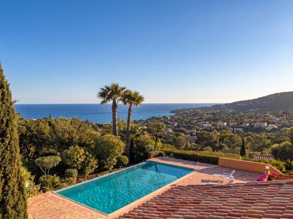 Vente Villa de luxe St Aygulf 5 Pièces 180 m²