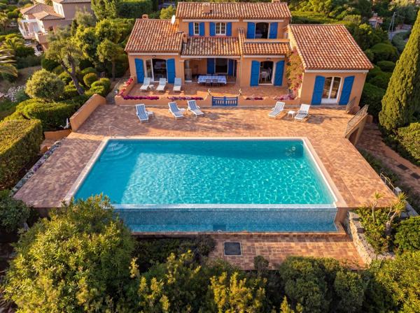 Vente Villa de luxe St Aygulf 5 Pièces 180 m²