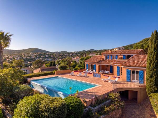 Vente Villa de luxe St Aygulf 5 Pièces 180 m²